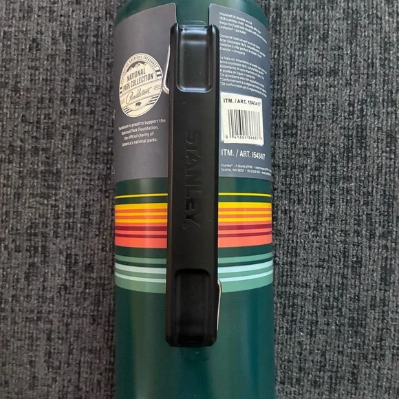 Stanley x Pendleton 1.5 qt Vacuum Bottle from National Parks Collection, NEW - Picture 3 of 8